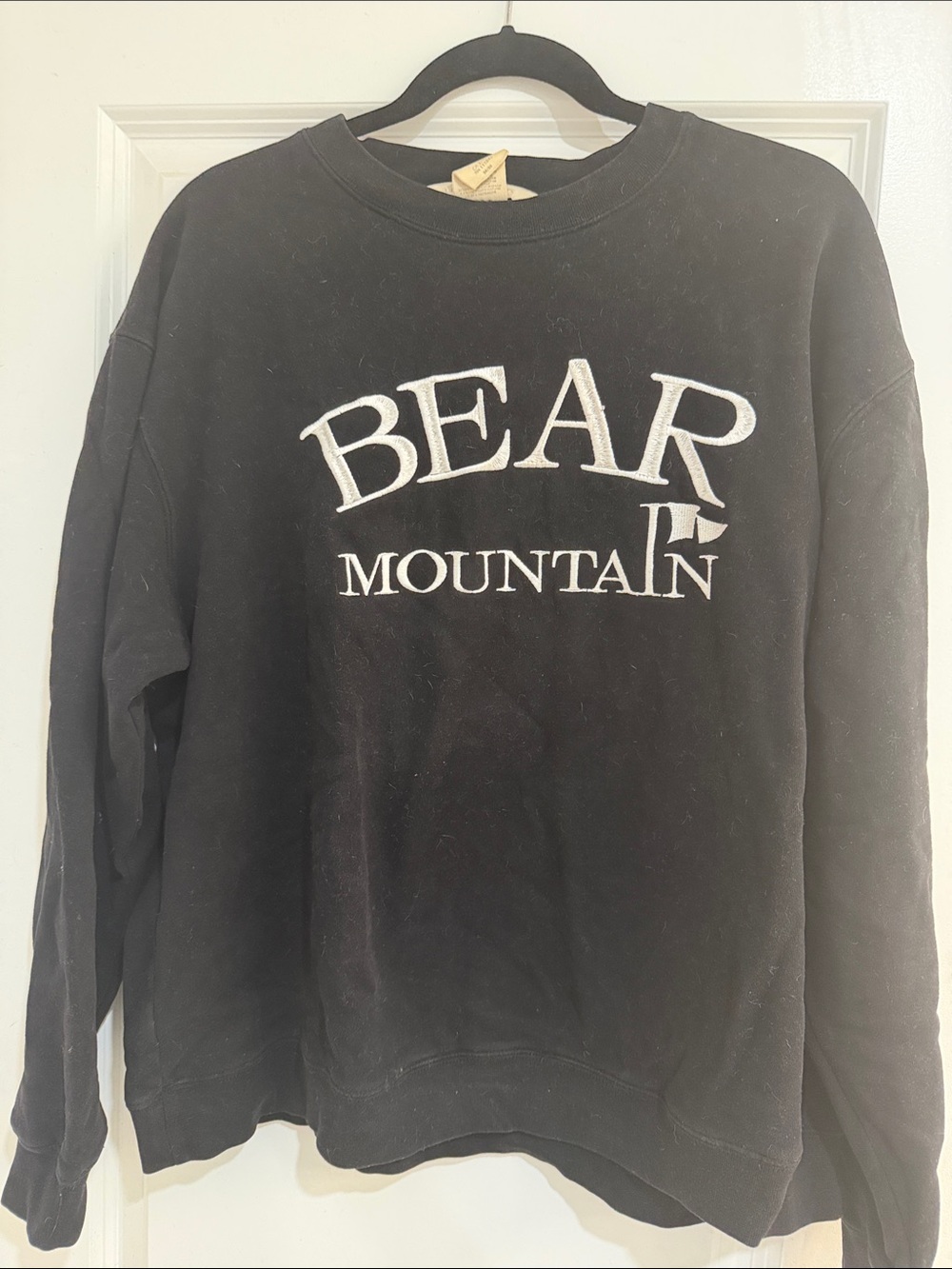 Bear Mountain Black Crewneck Sweatshirt